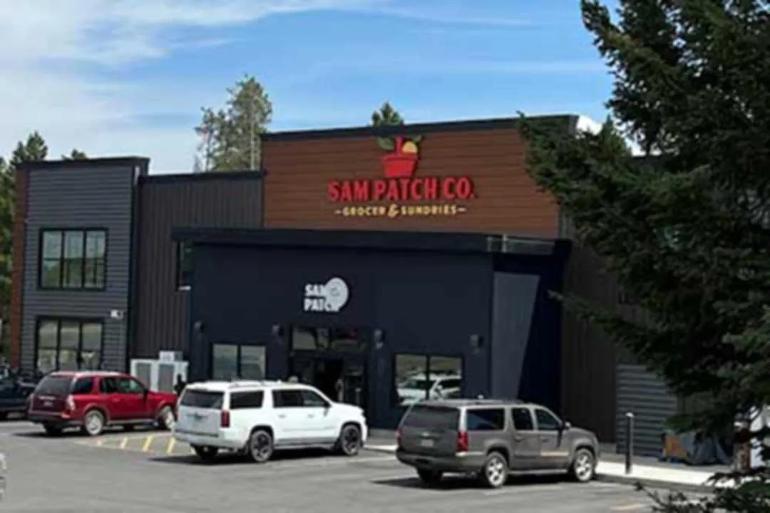 Island Park local services