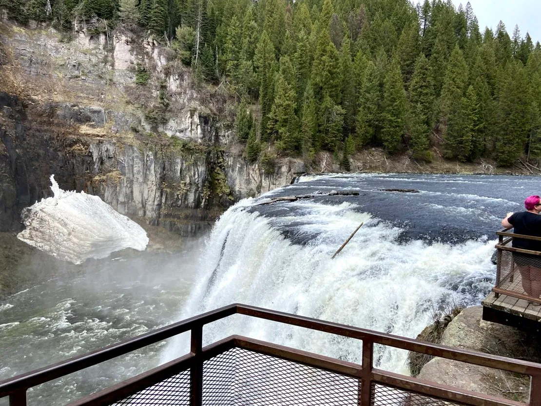Upper Mesa Falls waterfall dropping 114 feet