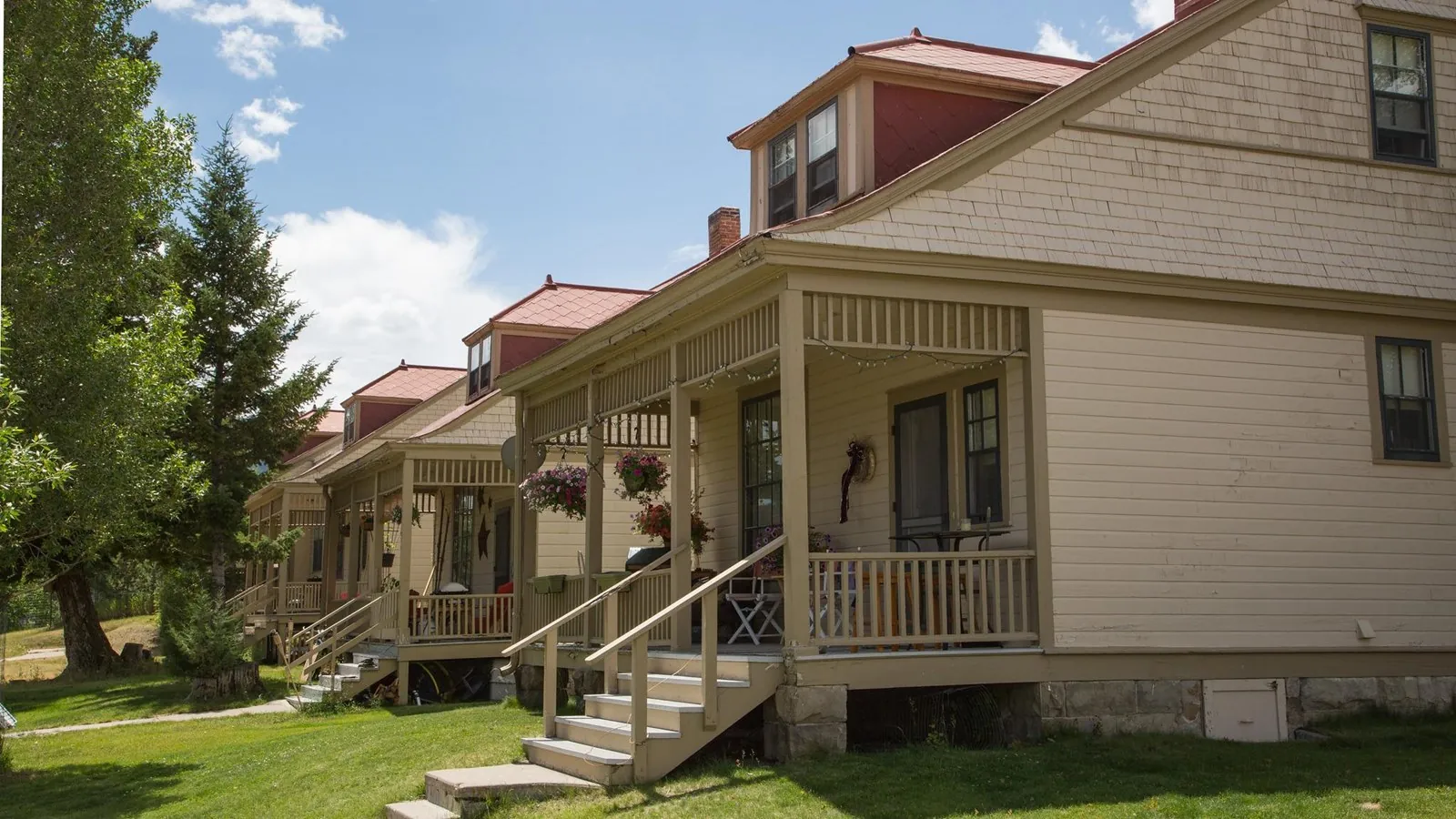 Non-commissioned officers' quarters at Fort Yellowstone, 1897